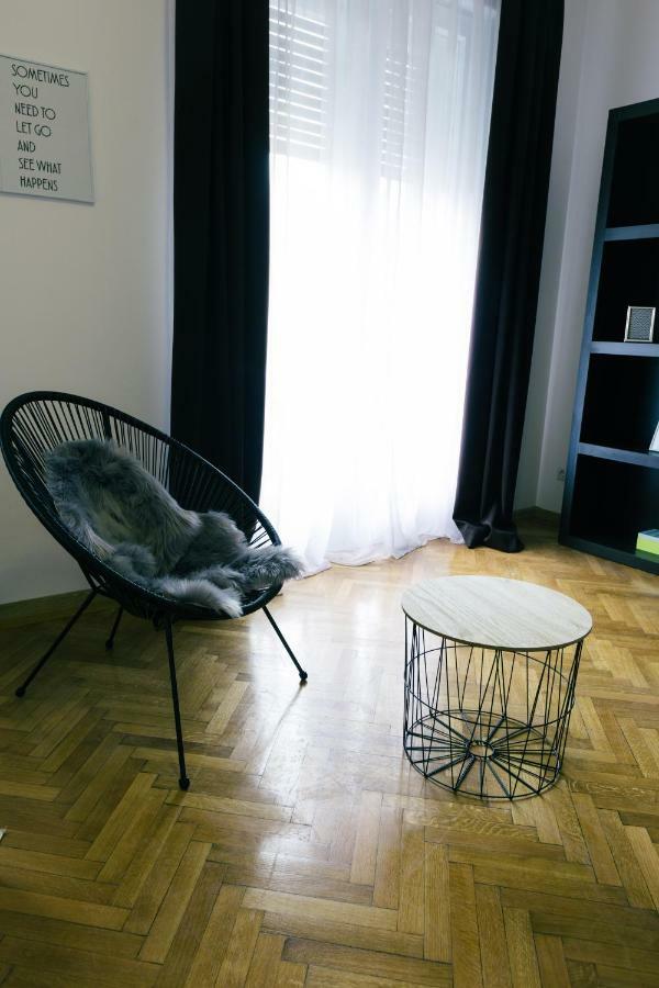 Street View Apartments Сибиу Екстериор снимка