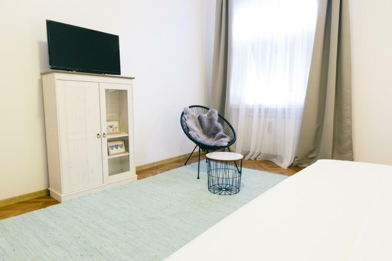 Street View Apartments Сибиу Екстериор снимка